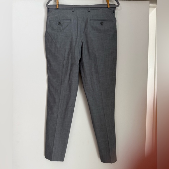 Express Performance Charcoal Dress Pants for Men - Picture 2 of 6